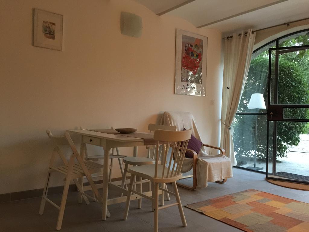 Les Beaux Chenes Villa Pont-de-Barret Kültér fotó